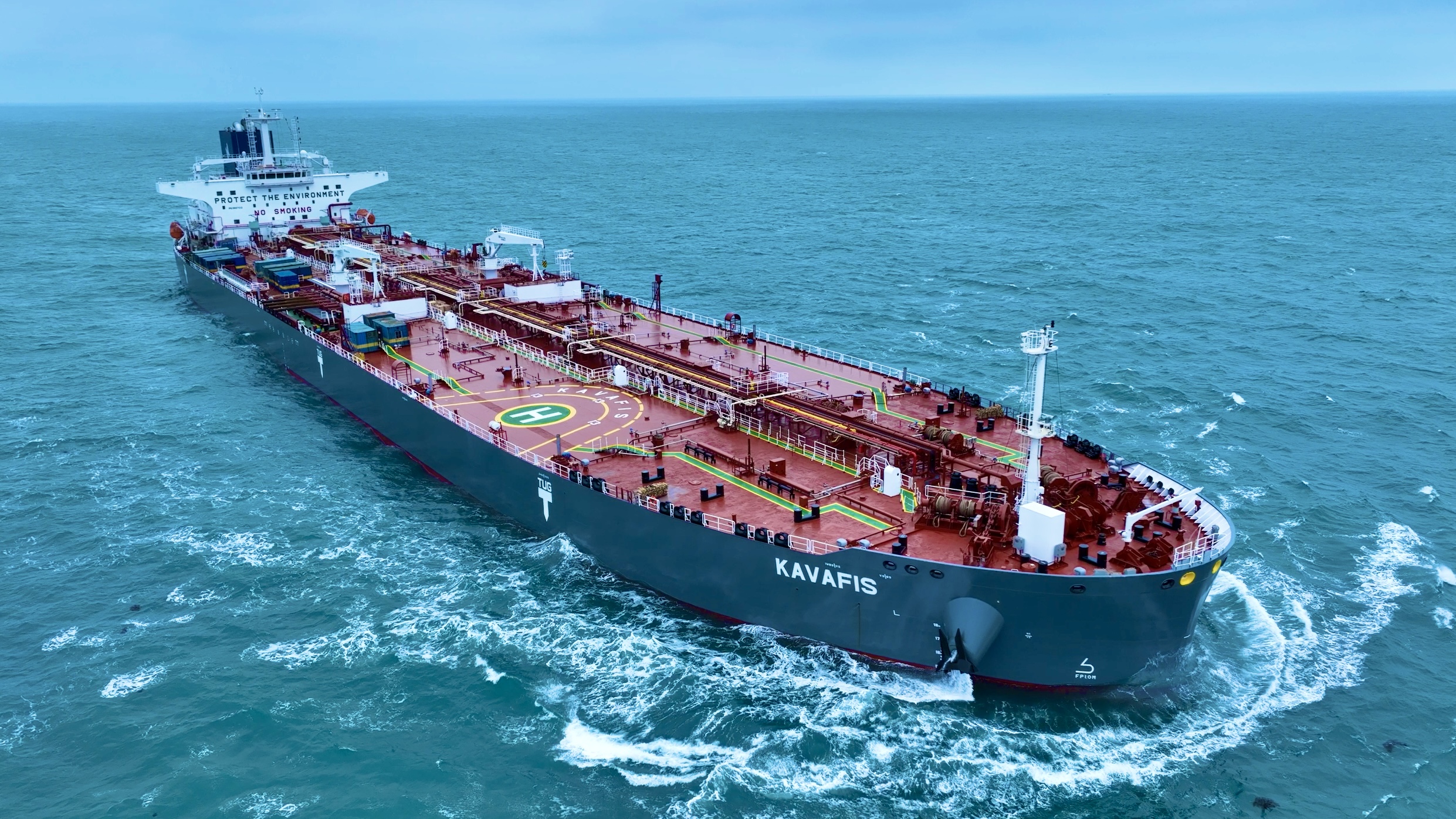 SWS delivers 50th Aframax oil tanker - 上海外高桥造船有限公司